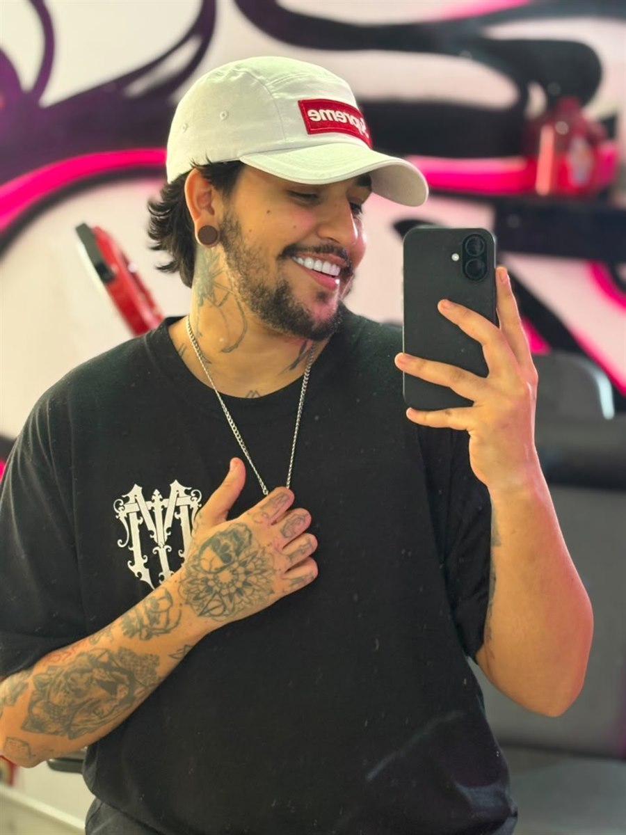 Kaique Milane, fundador do Milane Tattoo.